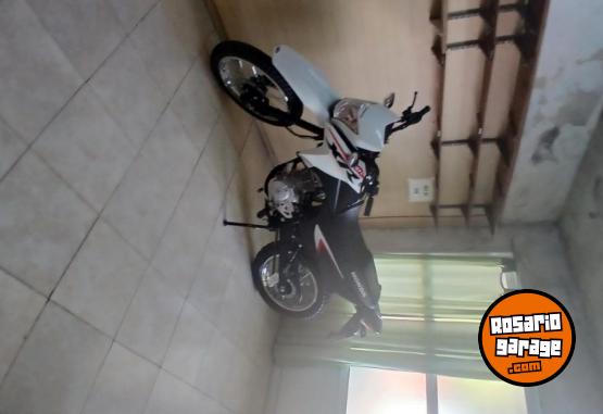Motos - Honda Xr150 2025 Nafta 2800Km - En Venta