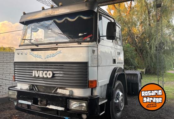 Camiones y Grúas - CAMIÓN TRACTOR FIAT 619 T1 - En Venta