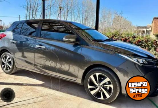 Autos - Toyota Yaris s 2023 Nafta 85000Km - En Venta