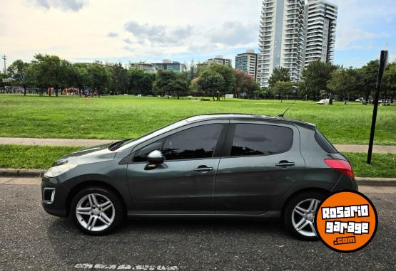 Autos - Peugeot 308 2012 Nafta 130000Km - En Venta