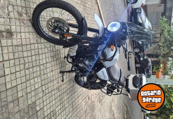 Motos - Royal Enfield Himalayan 2022 Nafta 5500Km - En Venta