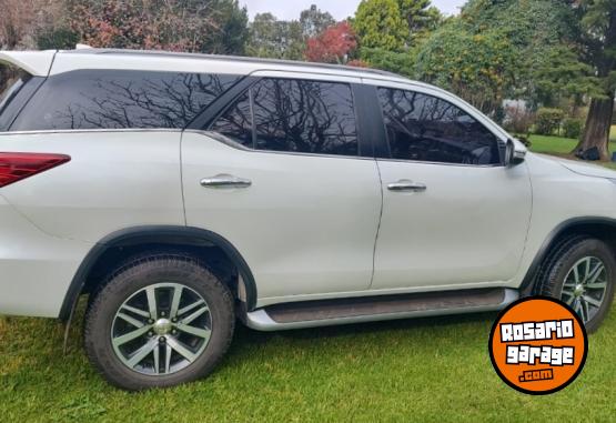 Camionetas - Toyota SW4 Mot.2.8 Tdi 4x4 SRX 7 2017 Diesel 158000Km - En Venta