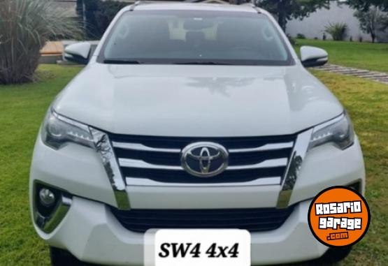 Camionetas - Toyota SW4 Mot.2.8 Tdi 4x4 SRX 7 2017 Diesel 158000Km - En Venta
