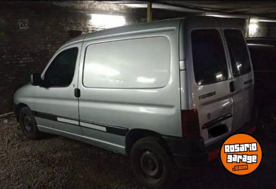 Utilitarios - Volkswagen Partner 2008 Diesel 290000Km - En Venta