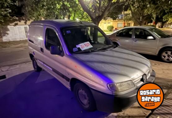 Utilitarios - Volkswagen Partner 2008 Diesel 290000Km - En Venta