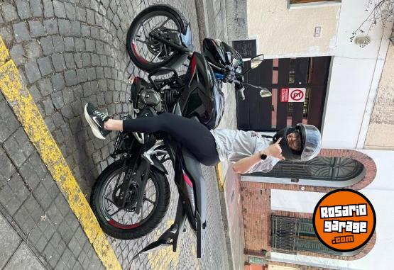 Motos - Bajaj Rouser P150 2025 Nafta 2000Km - En Venta