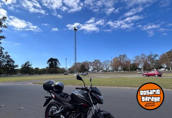 Motos - Bajaj Rouser P150 2025 Nafta 2000Km - En Venta