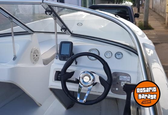 Embarcaciones - Traker Aquamarine 530 - En Venta