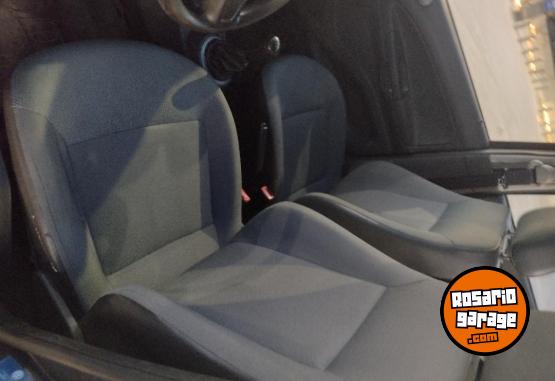 Autos - Volkswagen Gol Trend 2009 Nafta 189000Km - En Venta