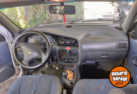 Autos - Fiat Palio 1.6 8v 2000 Nafta 200000Km - En Venta