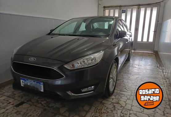 Autos - Ford FOCUS SE SEDAN 4 PUERTAS 2018 Nafta 33600Km - En Venta