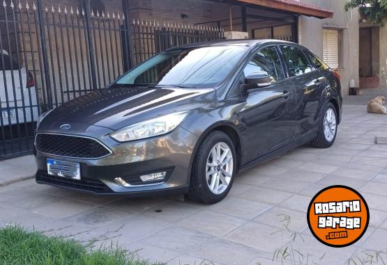 Autos - Ford FOCUS SE SEDAN 4 PUERTAS 2018 Nafta 33600Km - En Venta