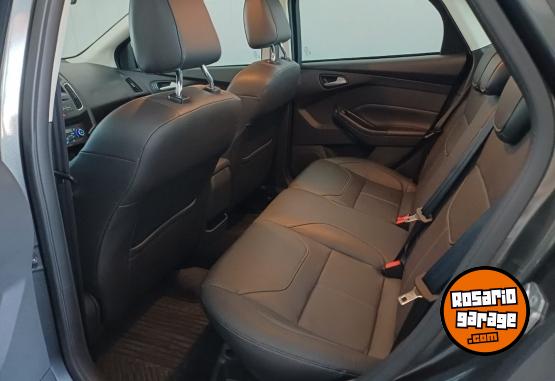 Autos - Ford FOCUS SE SEDAN 4 PUERTAS 2018 Nafta 33600Km - En Venta