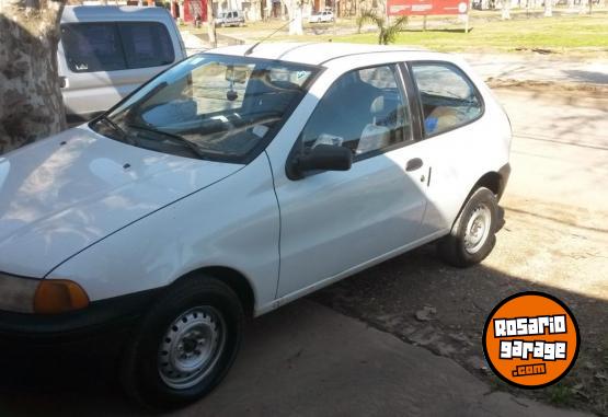 Autos - Fiat Palio 2000 Nafta 150000Km - En Venta