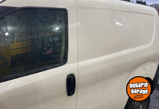 Utilitarios - Fiat Doblo 2015 Nafta 170000Km - En Venta