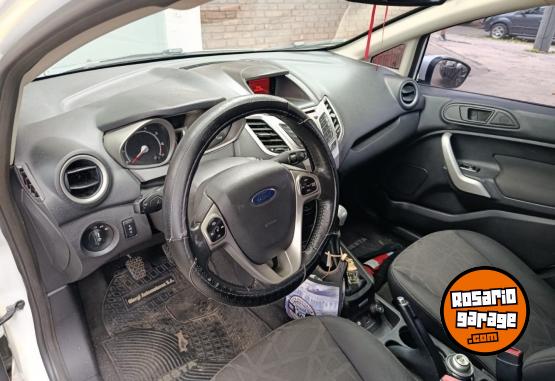 Autos - Ford Fiesta 2011 Nafta 148000Km - En Venta
