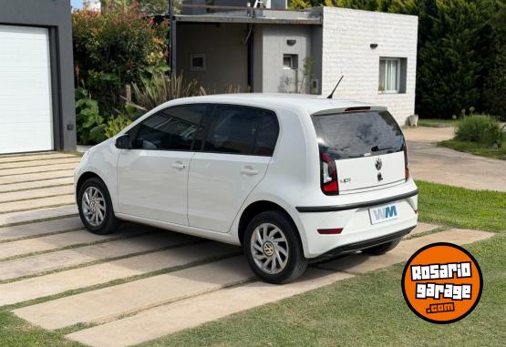 Autos - Volkswagen Up High 2017 Nafta 82000Km - En Venta