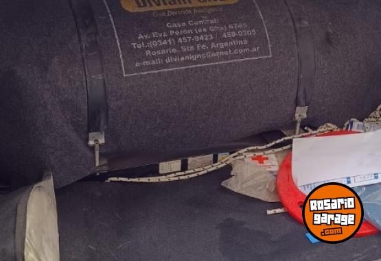 Autos - Renault RENAULT LOGAN 1.6N 8V 2013 GNC 198000Km - En Venta