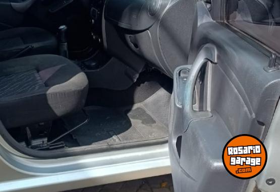 Autos - Renault RENAULT LOGAN 1.6N 8V 2013 GNC 198000Km - En Venta