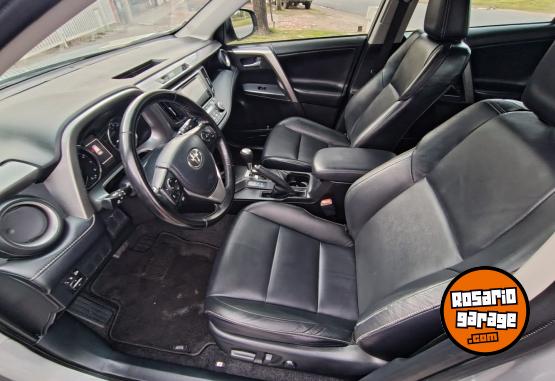 Camionetas - Toyota Rav4 2.0 VX tope de gama 2019 Nafta 112000Km - En Venta