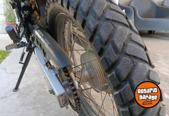 Motos - Honda Tornado 250 2017 Nafta 2036Km - En Venta