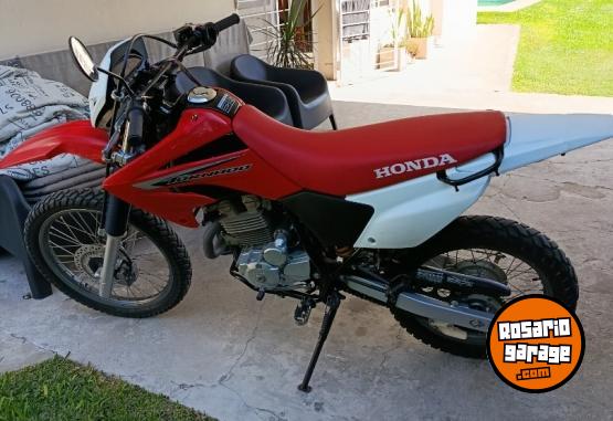 Motos - Honda Tornado 250 2017 Nafta 2036Km - En Venta