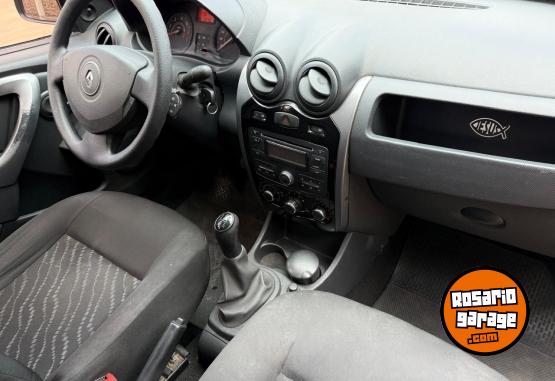 Autos - Renault Logan 1.6 Pack II 2012 Nafta  - En Venta