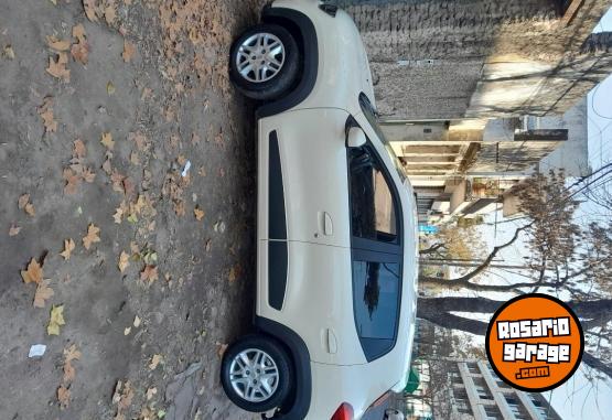 Autos - Renault KWID ICONIC 2018 Nafta 80000Km - En Venta
