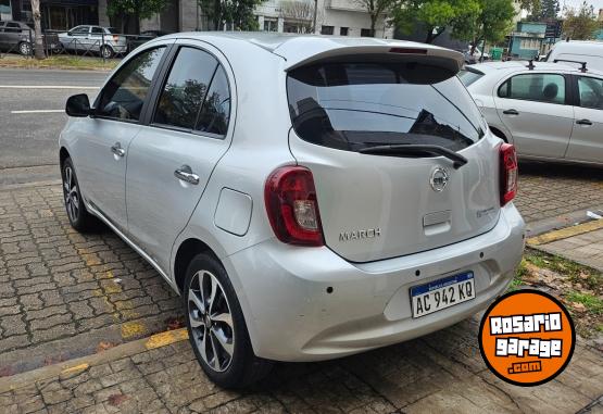 Autos - Nissan MARCH ADVANCE 2018 Nafta 80000Km - En Venta
