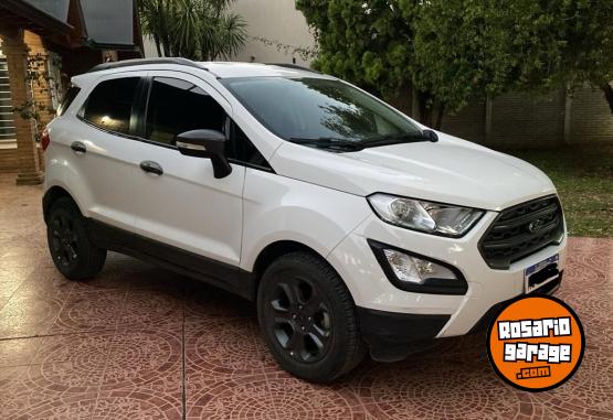 Camionetas - Ford Ecosport Freestyle 2018 Nafta 87000Km - En Venta