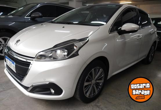 Autos - Peugeot 208 Feline 5p 2018 Nafta 80300Km - En Venta