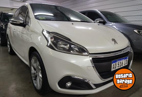 Autos - Peugeot 208 URBAN TECH 1.6 115 2019 Nafta 67000Km - En Venta