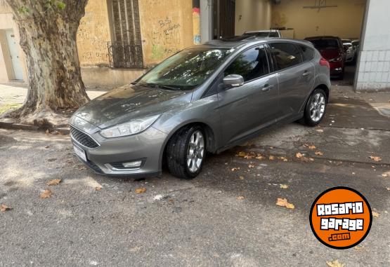 Autos - Ford Focus se plus 2015 Nafta 120000Km - En Venta