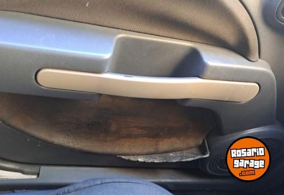 Autos - Fiat Uno Attractive 1.4 2011 Nafta 156000Km - En Venta