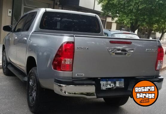 Camionetas - Toyota HILUX SR 2024 Diesel 20000Km - En Venta