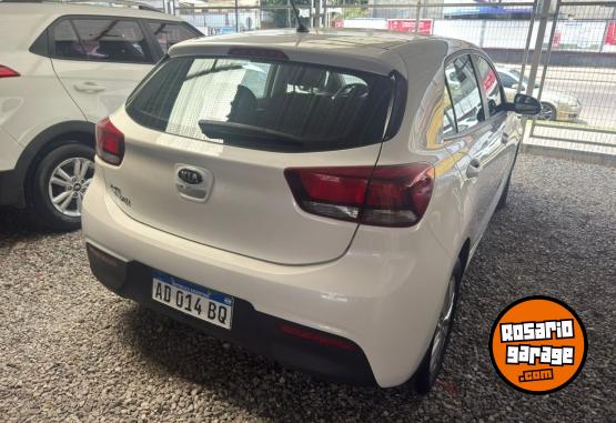 Autos - Kia RIO 1.6 SE 2018 Nafta 81577Km - En Venta