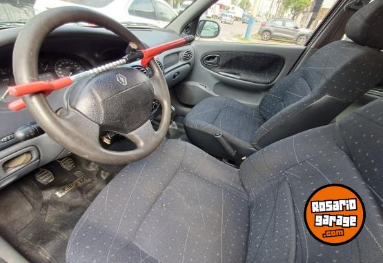 Autos - Renault Megane corsa clio palio 2009 GNC 1Km - En Venta