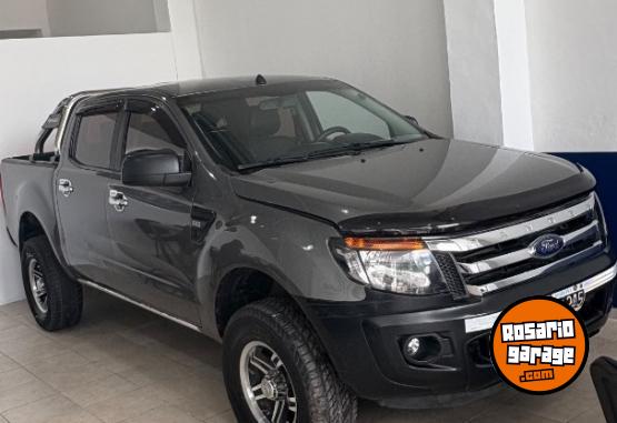 Camionetas - Ford RANGER 2014 Diesel 200000Km - En Venta