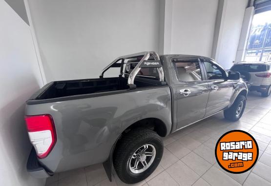 Camionetas - Ford RANGER 2014 Diesel 200000Km - En Venta