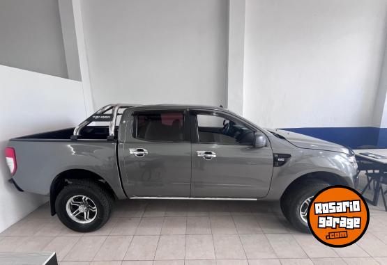 Camionetas - Ford RANGER 2014 Diesel 200000Km - En Venta
