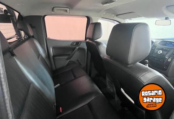 Camionetas - Ford RANGER 2014 Diesel 200000Km - En Venta