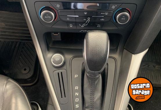 Autos - Ford FOCUS 3 SE PLUS 2016 Nafta 90000Km - En Venta