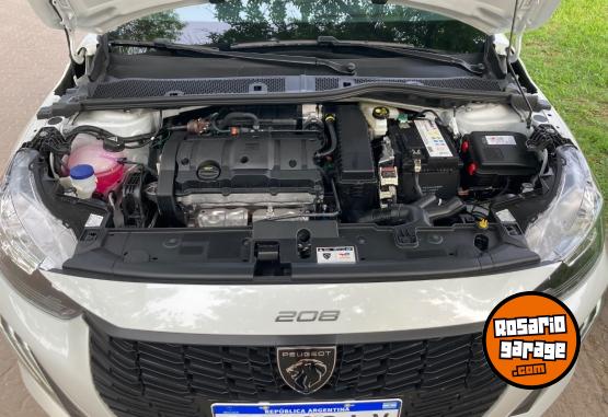 Autos - Peugeot Peugeot 208 allure pk 2024 Nafta 13000Km - En Venta
