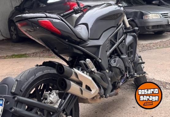 Motos - Benelli 502c 2021 Nafta 18500Km - En Venta