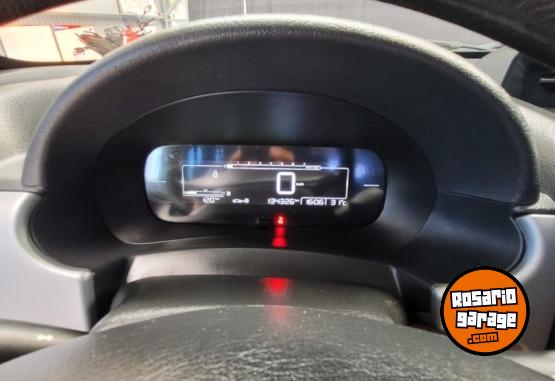 Utilitarios - Peugeot PATNER PATAGONICA 2021 GNC 134500Km - En Venta