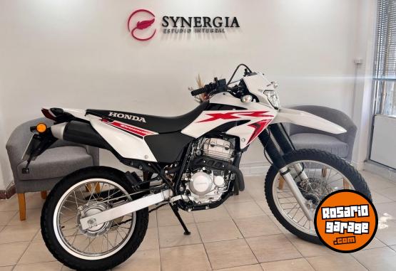 Motos - Honda Tornado 250 2024 Nafta 12600Km - En Venta