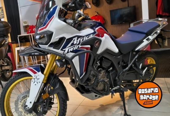 Motos - Honda AFRICA TWIN 2017 Nafta 36570Km - En Venta