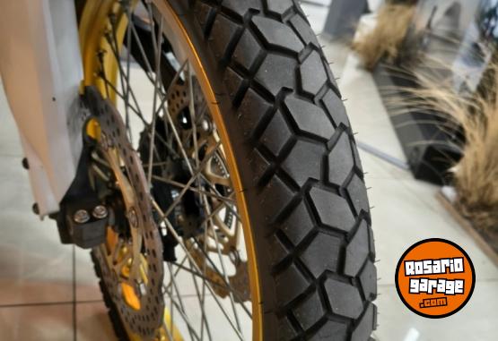 Motos - Honda AFRICA TWIN 2017 Nafta 36570Km - En Venta