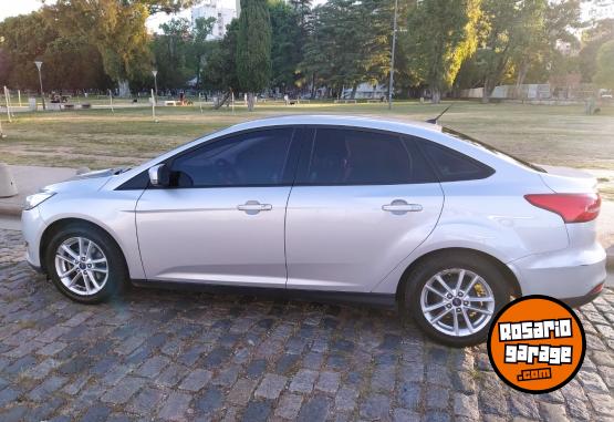 Autos - Ford Focus 1.6 2016 Nafta 135000Km - En Venta
