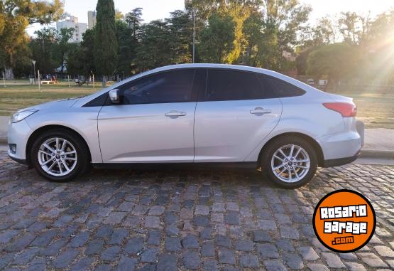Autos - Ford Focus 1.6 2016 Nafta 135000Km - En Venta
